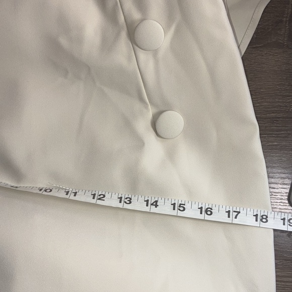 NWT Elegant Cream Maxi Dress Size 4 FeHaute - Picture 10 of 12